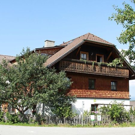 Biohof Sauschneider Apartman Sankt Margarethen im Lungau Kültér fotó