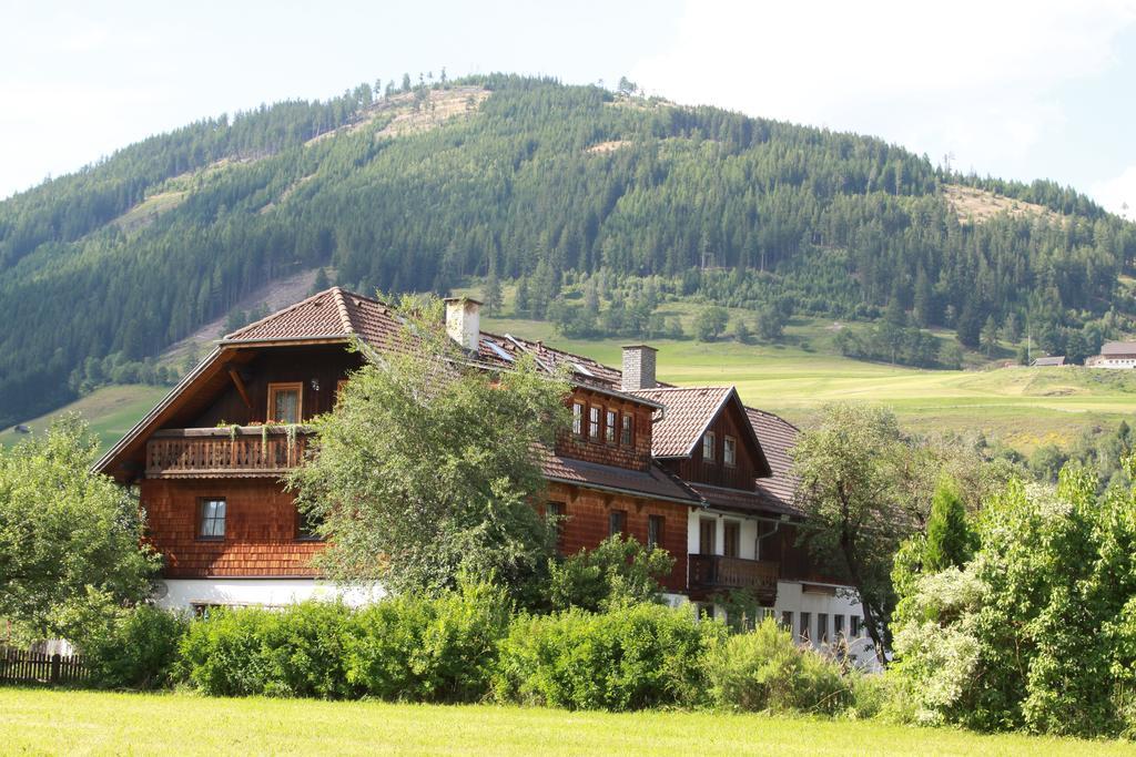 Biohof Sauschneider Apartman Sankt Margarethen im Lungau Kültér fotó