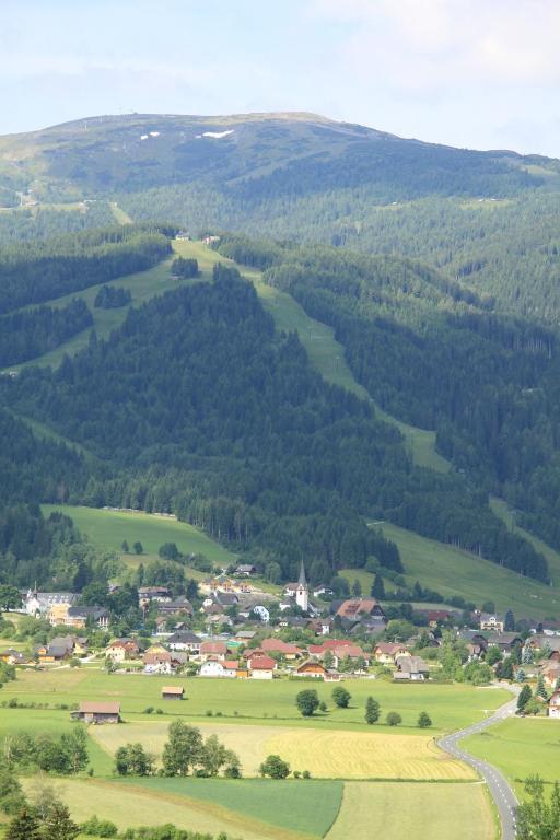 Biohof Sauschneider Apartman Sankt Margarethen im Lungau Kültér fotó